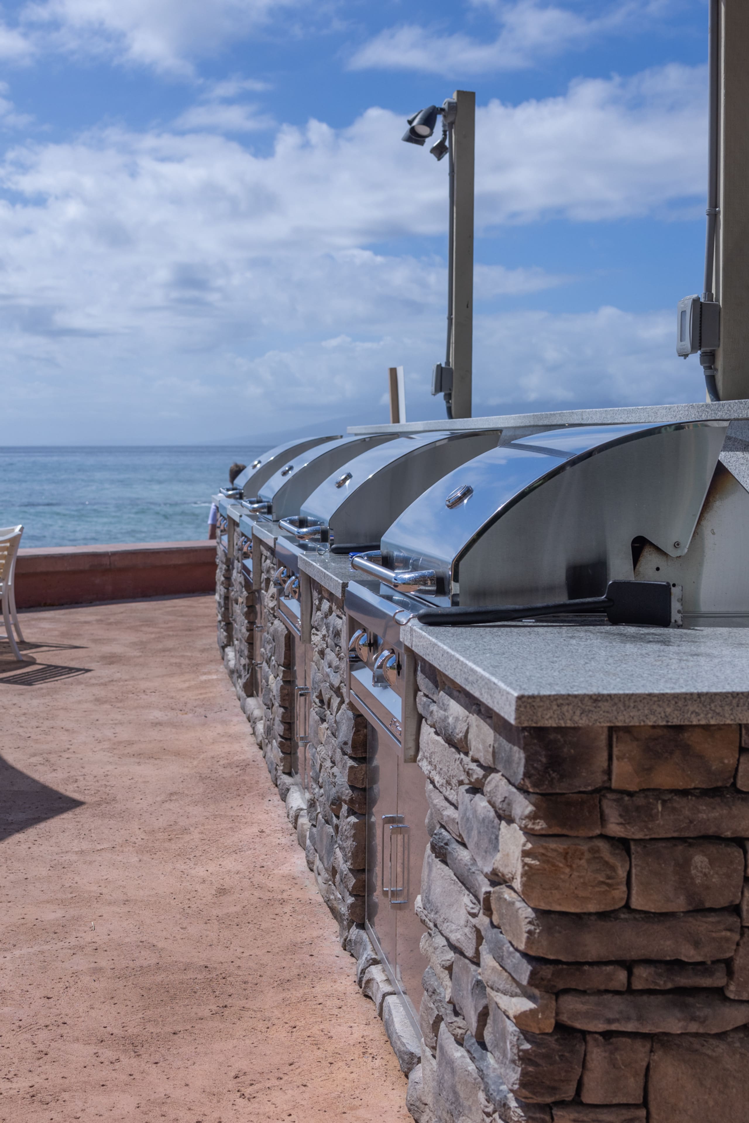 Condo in Lahaina · ★4.93 · 3 bedrooms · 4 beds · 2.5 baths - Image 44