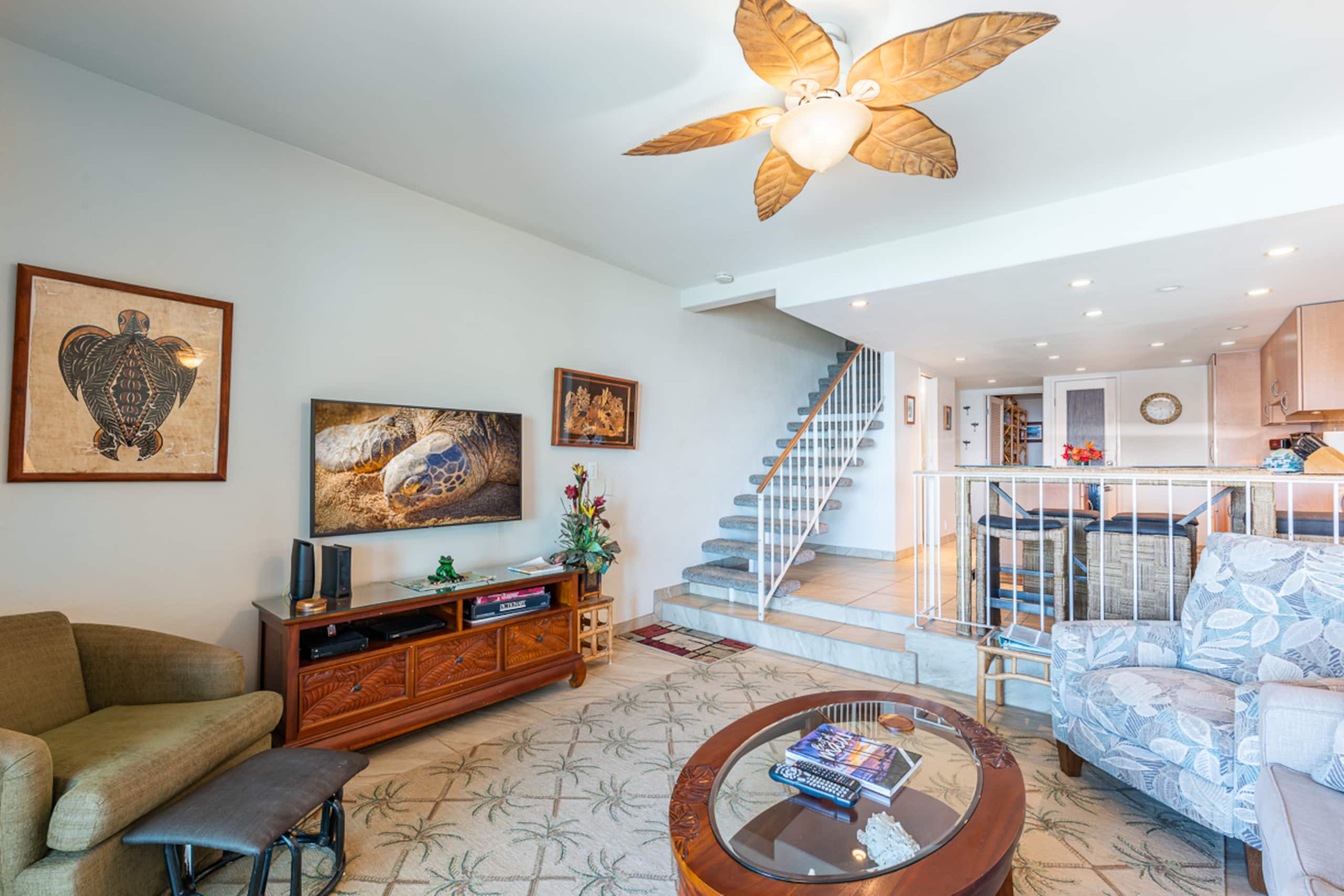 Condo in Lahaina · ★4.93 · 3 bedrooms · 4 beds · 2.5 baths - Image 9