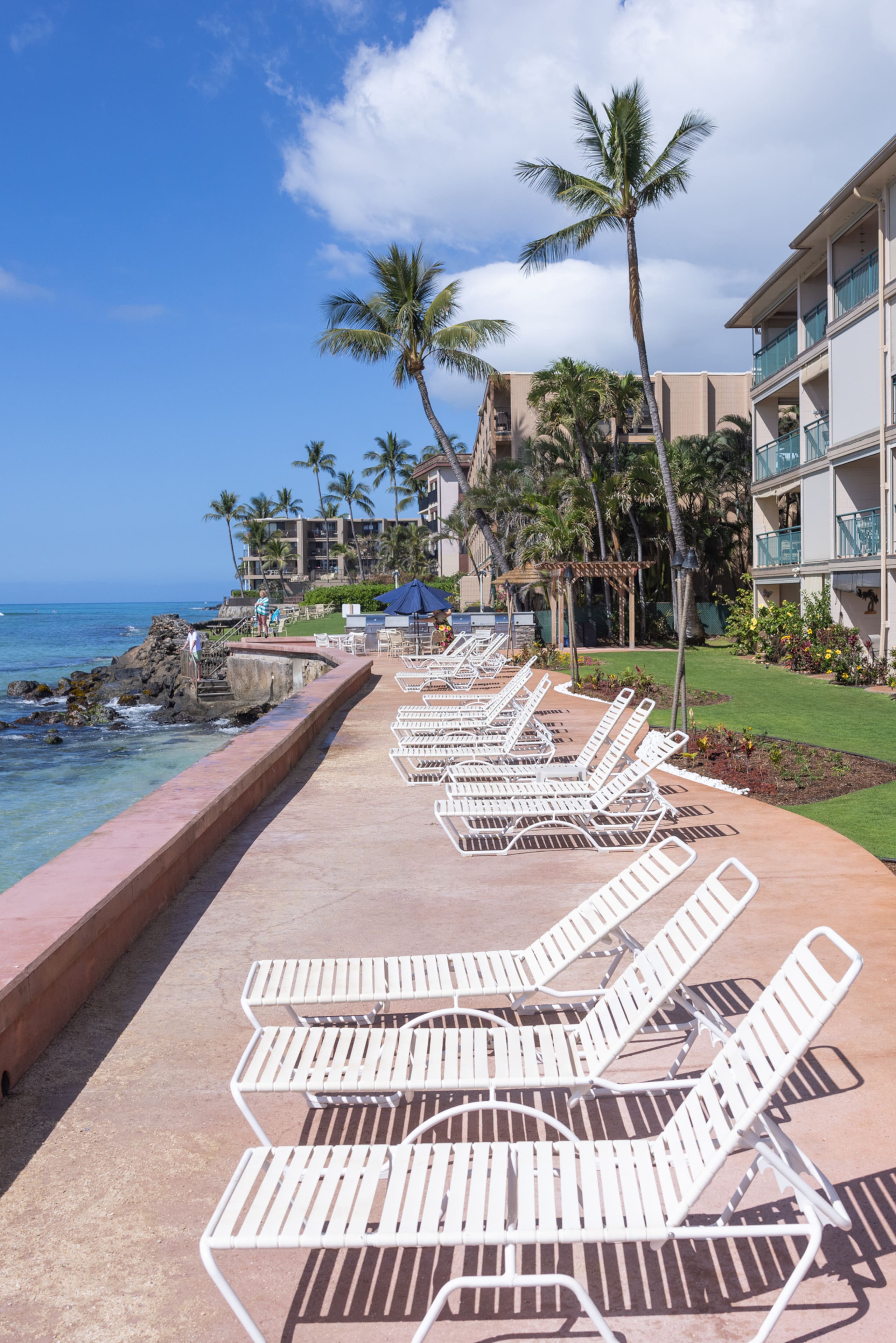 Condo in Lahaina · ★4.93 · 3 bedrooms · 4 beds · 2.5 baths - Image 51