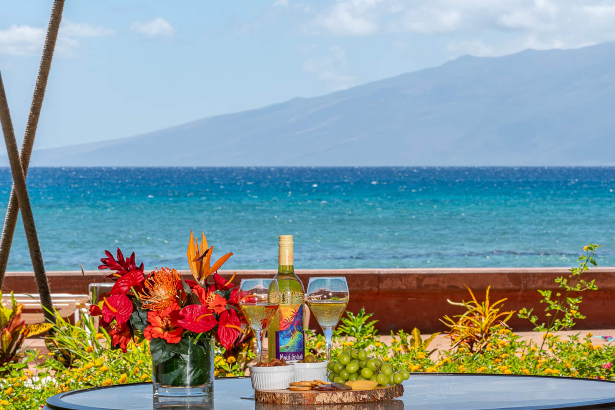 Condo in Lahaina · ★4.87 · 1 bedroom · 1 bed · 1 bath - Image 15