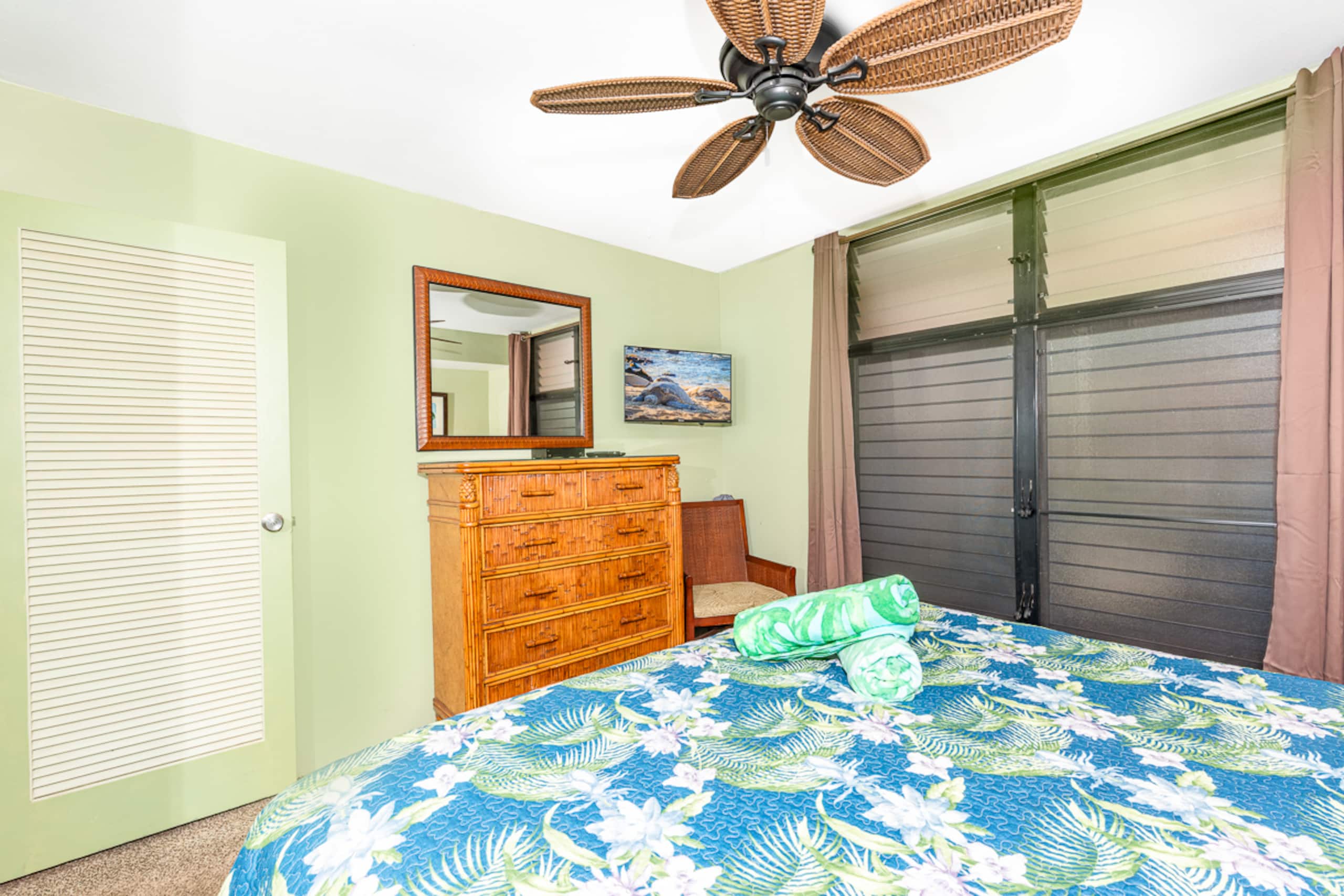 Condo in Lahaina · ★4.87 · 1 bedroom · 1 bed · 1 bath - Image 10
