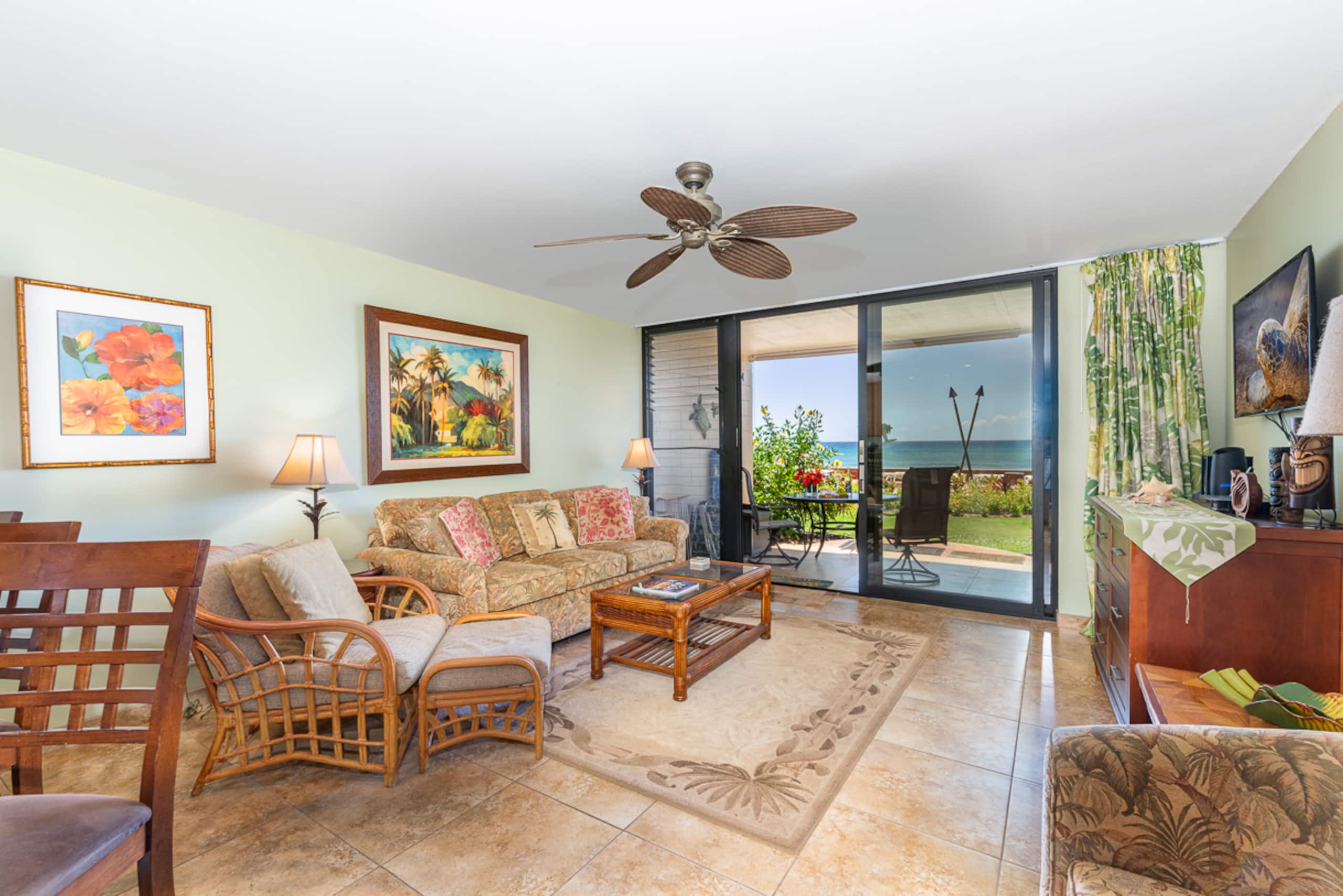 Condo in Lahaina · ★4.87 · 1 bedroom · 1 bed · 1 bath - Image 3