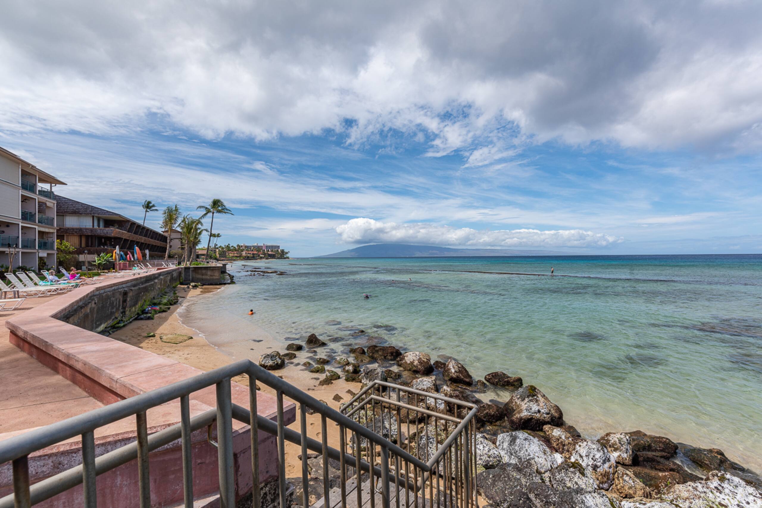 Condo in Lahaina · ★4.87 · 1 bedroom · 1 bed · 1 bath - Image 41