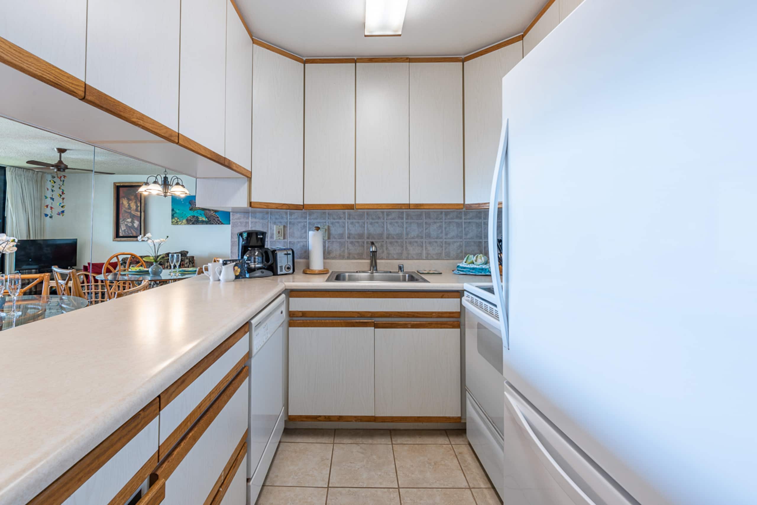 Condo in Lahaina · ★4.72 · 1 bedroom · 1 bed · 1 bath - Image 11