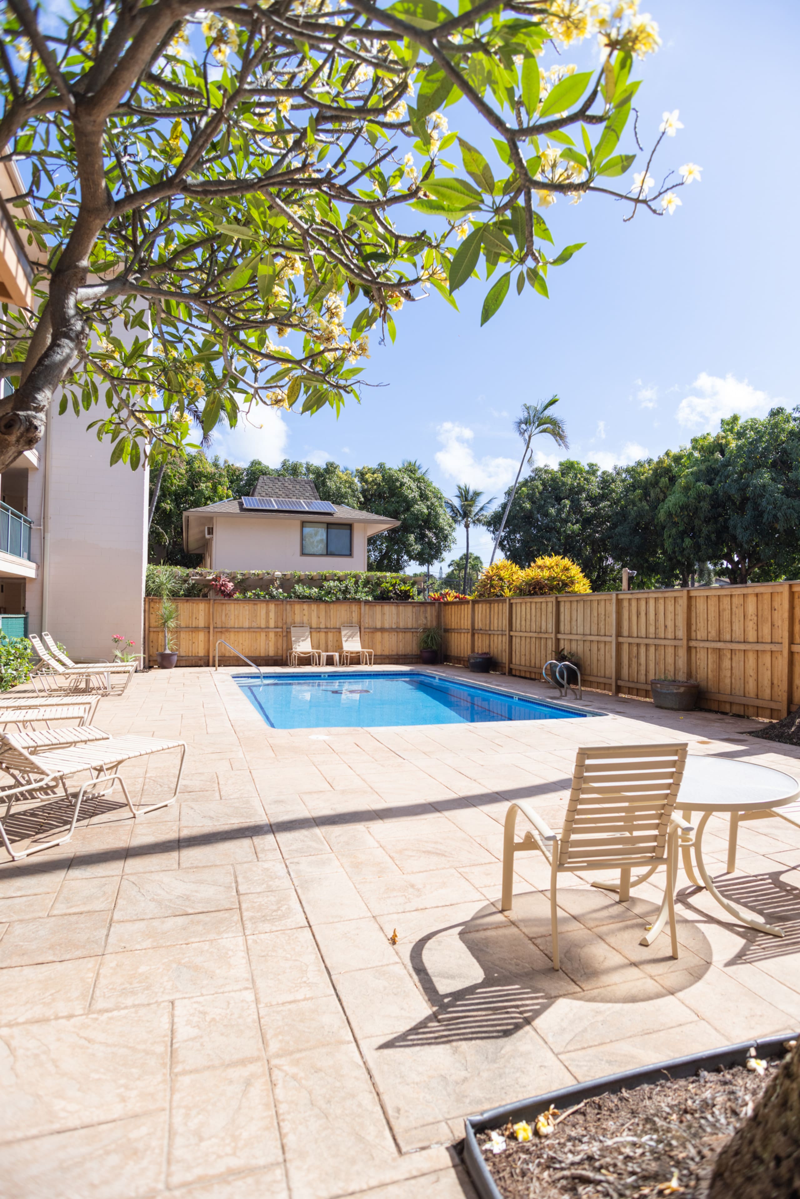 Condo in Lahaina · ★4.72 · 1 bedroom · 1 bed · 1 bath - Image 60