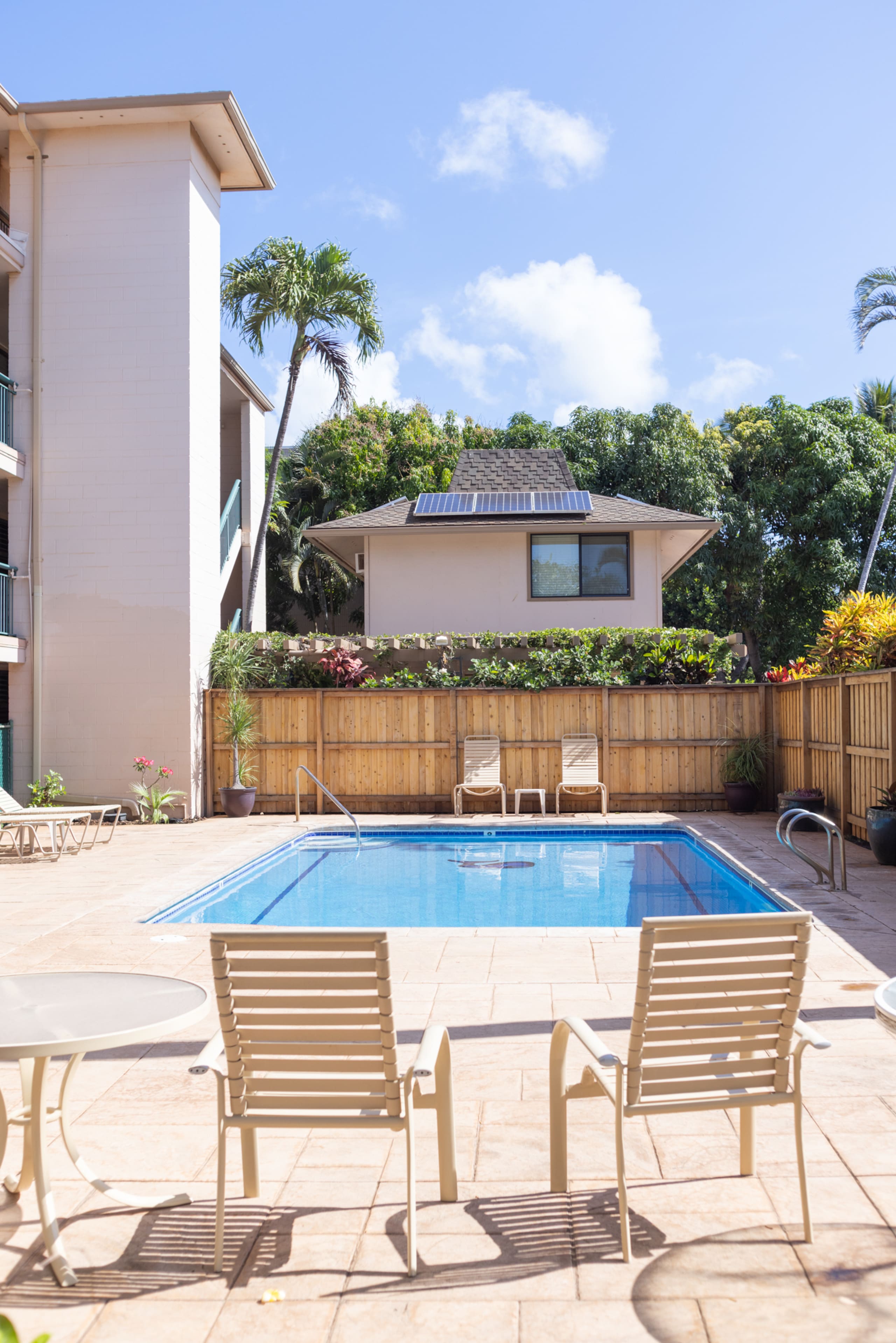 Condo in Lahaina · ★4.72 · 1 bedroom · 1 bed · 1 bath - Image 33