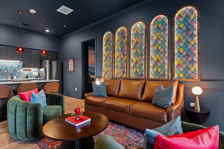 The Chiefs Den | Luxury Condo On Music Row - Nashville, TN