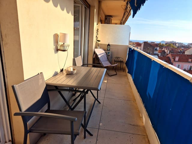 Marc - Julien - Francois- Olivia managed Airbnb listing 2