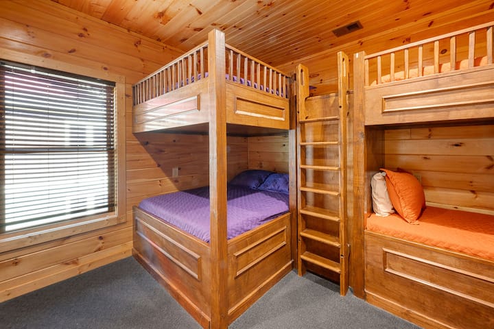 Bunk room