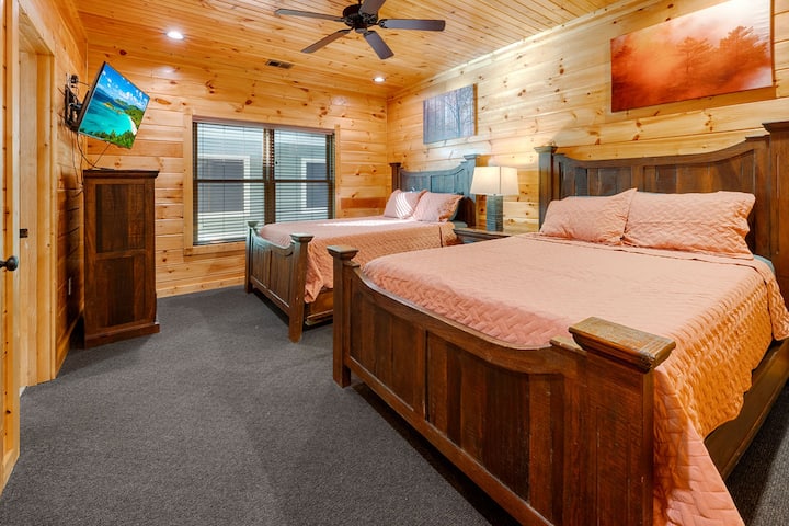 Bedroom 8