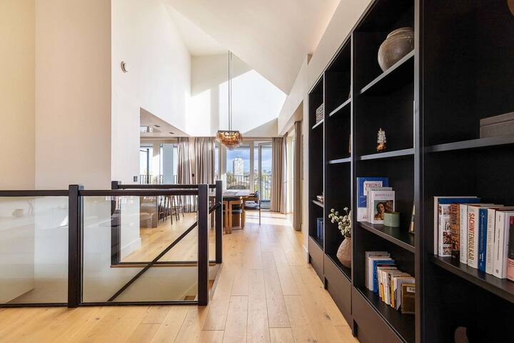 3BR 2BTH penthouse in Central London gallery image 3