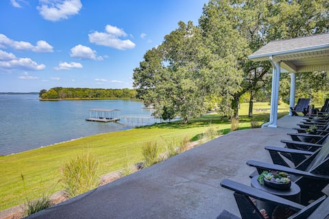 'Edgewater on Kentucky Lake' w/ Hot Tub & Games