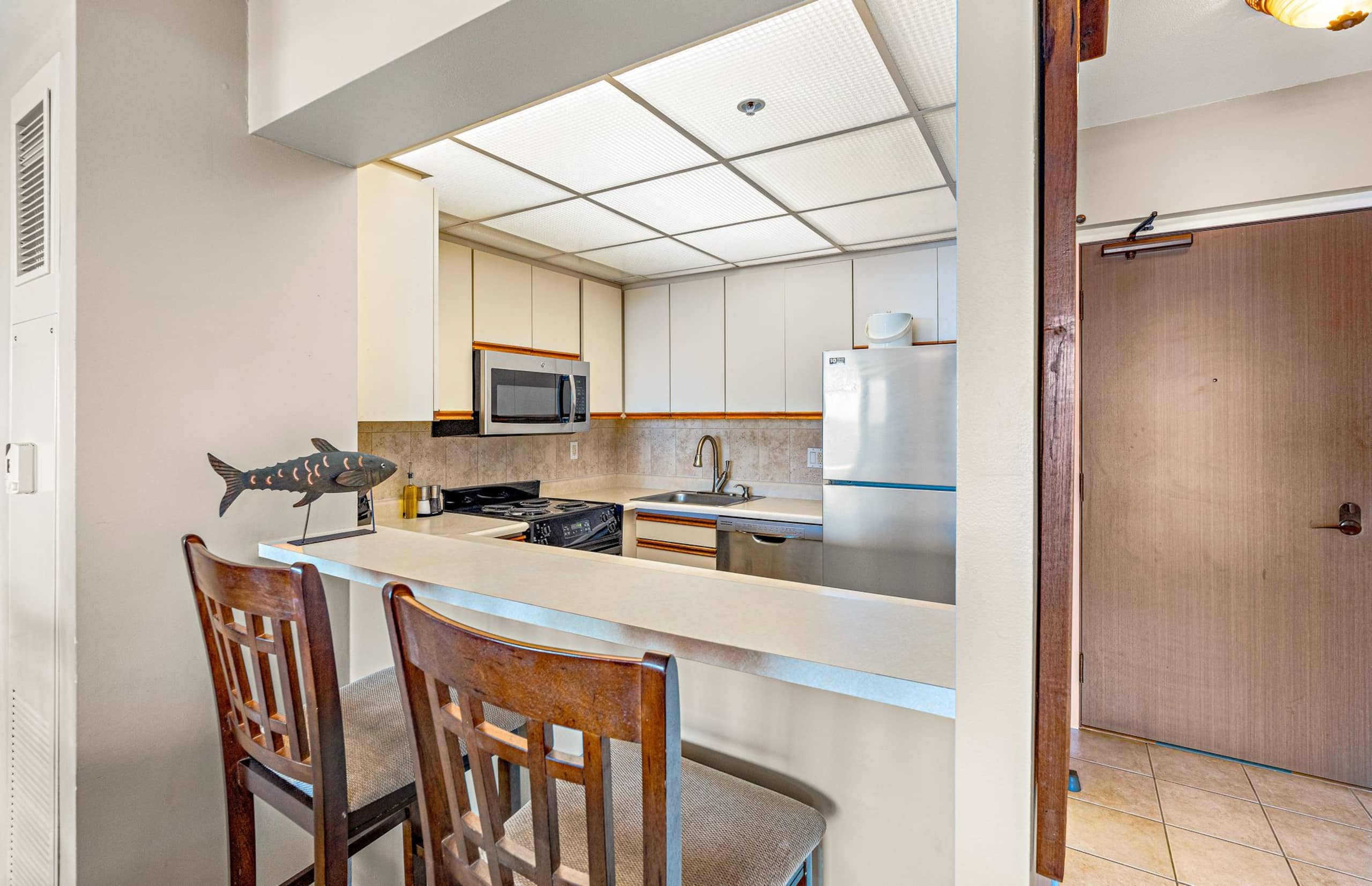 Condo in Lahaina · ★5.0 · 1 bedroom · 2 beds · 1 bath - Image 15