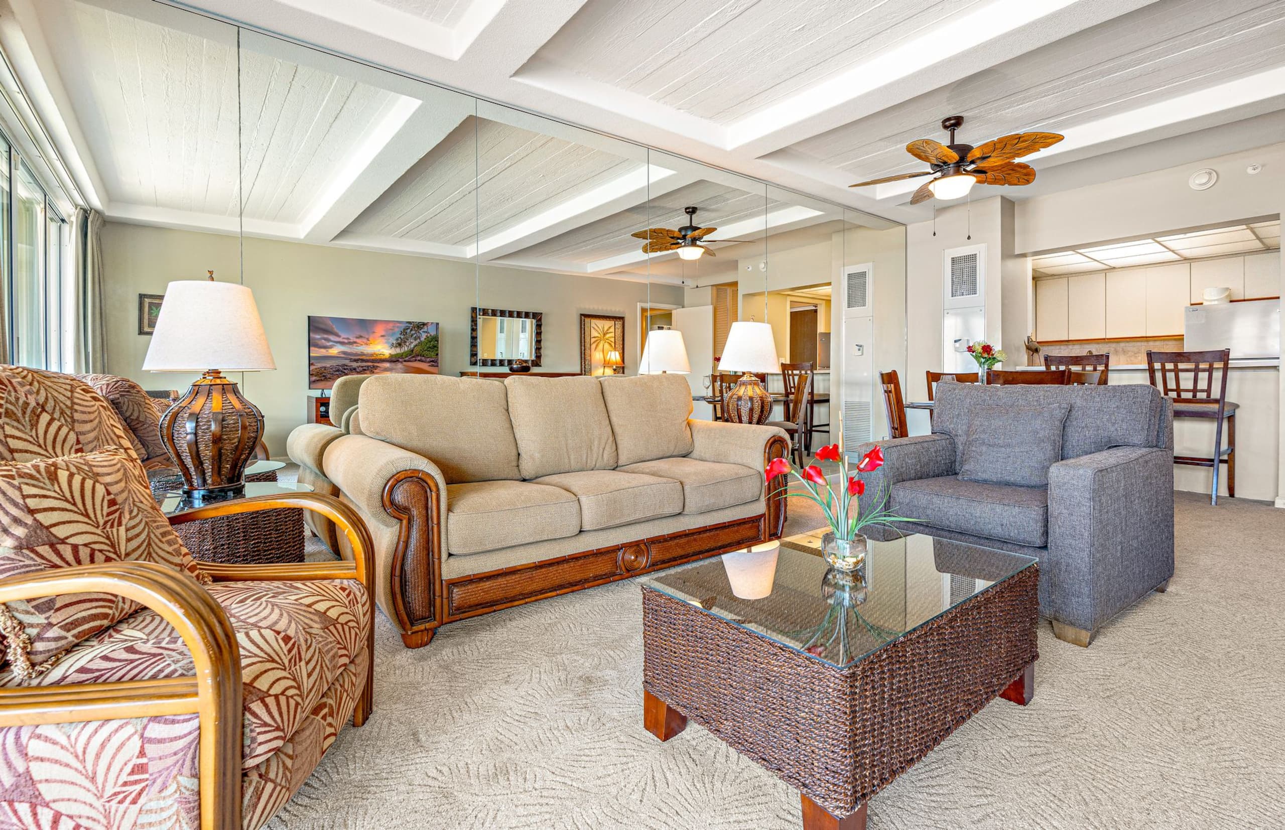 Condo in Lahaina · ★5.0 · 1 bedroom · 2 beds · 1 bath - Image 11
