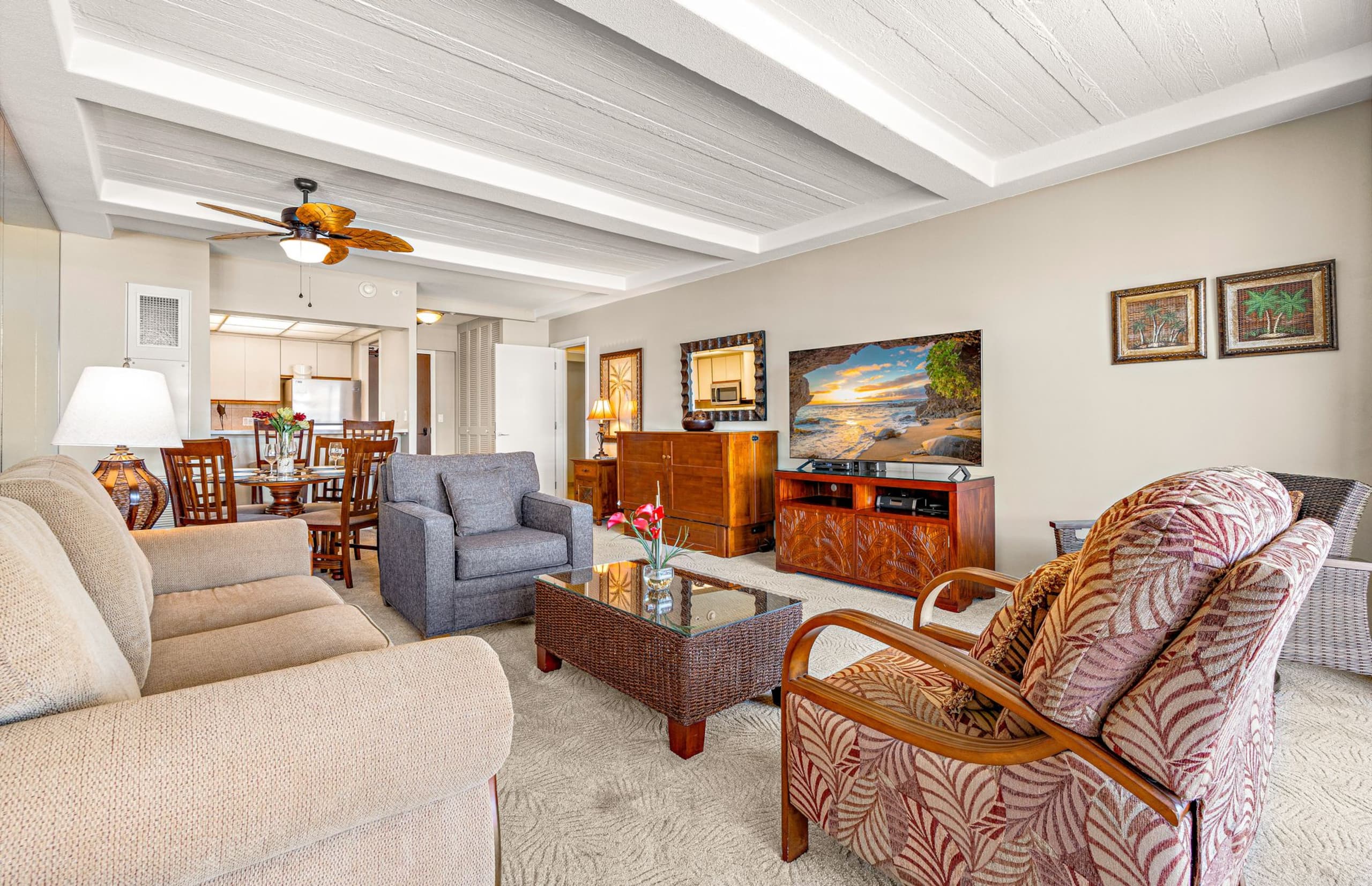 Condo in Lahaina · ★5.0 · 1 bedroom · 2 beds · 1 bath - Image 10