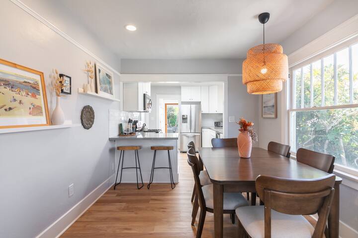 Cliff View by AvantStay | Prime Downtown La Jolla gallery image 5