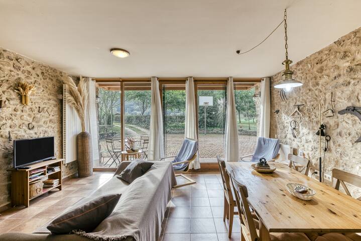 El Paller gallery image 5