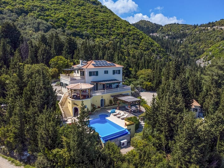 Villa Kaparissi - Leucade