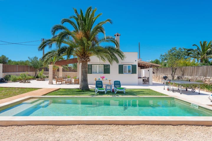 Las Estrellas Cala Llombards