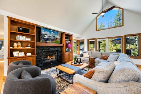 Birch Grove: 4 Bed, 3 Bath, Large Deck on 5 Acres