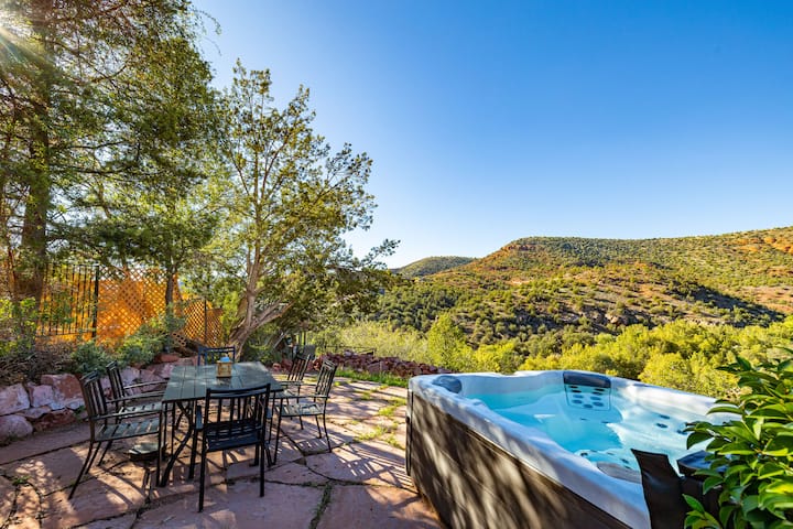 Stunning Views | Above-ground Spa | Pet Friendly - Sedona, AZ