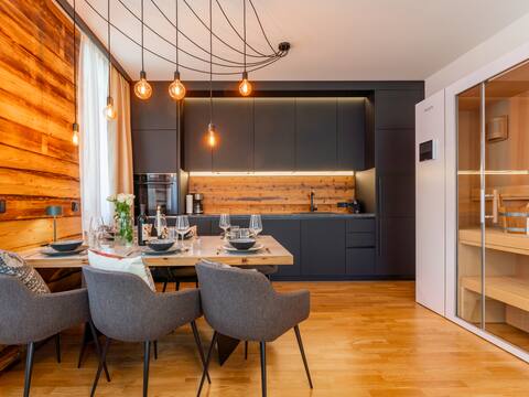 Luxurious apartment with sauna next to the slope
