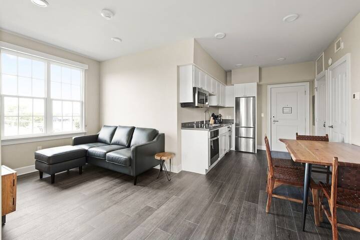 Bywater Suite Hotel managed Airbnb listing 1