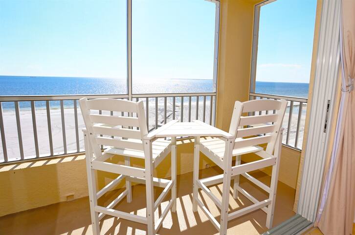 Fort Myers Beach Vacation Rentals managed Airbnb listing 1