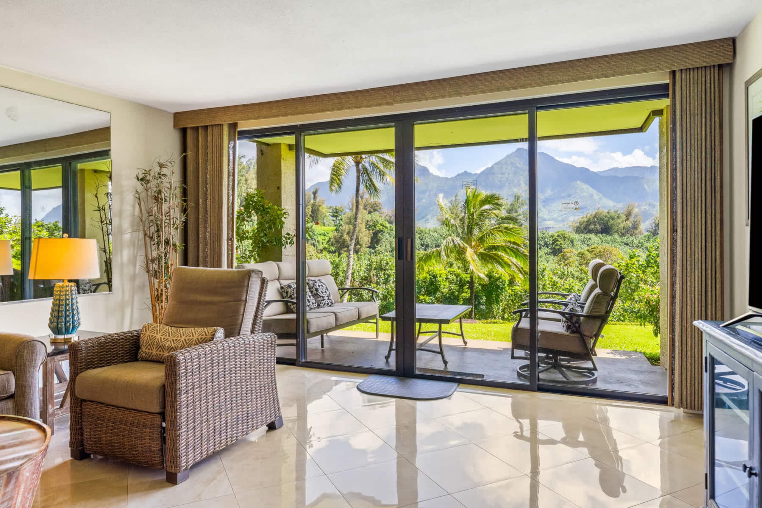Condo in Princeville · ★4.62 · 2 bedrooms · 3 beds · 2 baths - Image 9