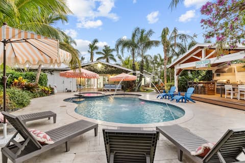 Vacation House, Pool/Hot-tub/Outdoor Kitchen!