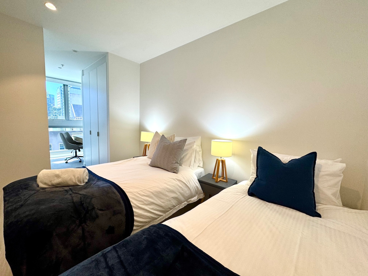 2 единични легла