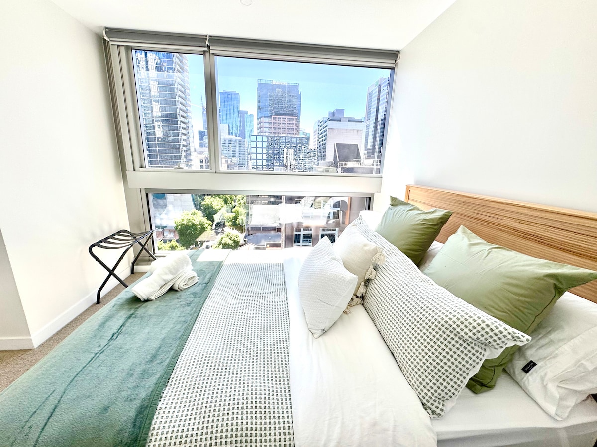 Спалня 2 двойни легла