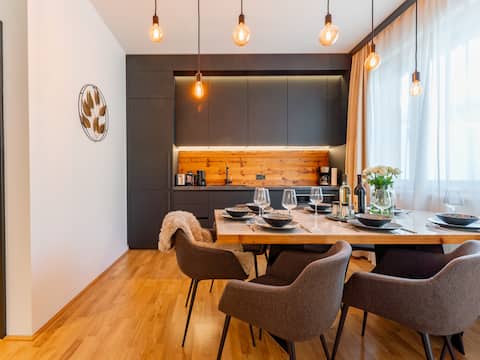 Stylish apartment with a sauna next to the slope