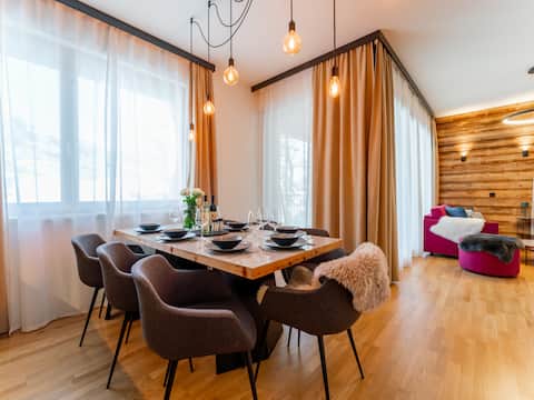 Stylish apartment with a sauna next to the slope