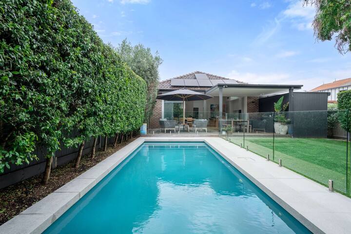 Five Dock Family Home With Pool & Parking! gallery image 3