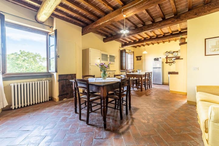 Vergers Appartement 8 + 2 | 135m - Foiano della Chiana