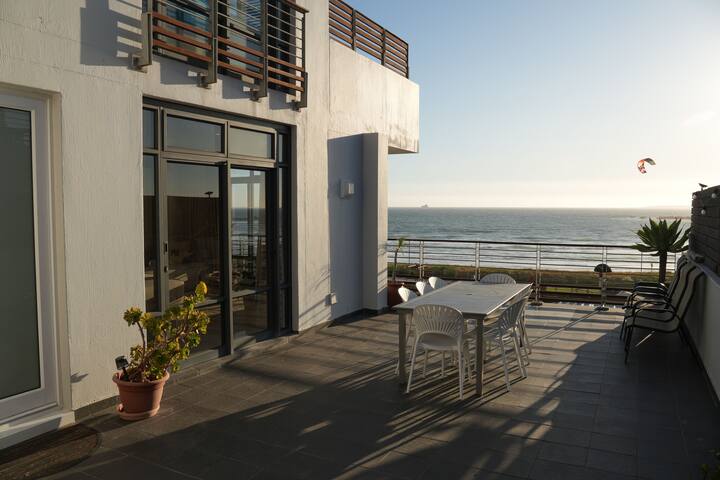 Eden on the Bay 166 gallery image 2