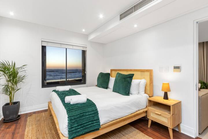 Eden on the Bay 166 gallery image 5