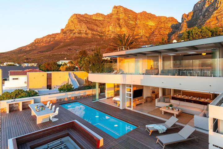 The Summit Camps Bay – Luxury Villa | Views | Pool gallery image 5