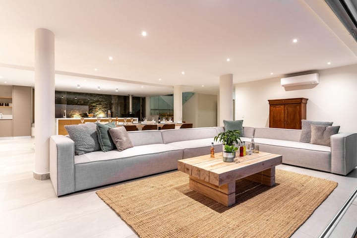 The Summit Camps Bay - Luxury Villa | Views | Pool - Camps Bay