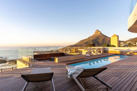 The Summit Camps Bay - Luxury Villa | Views | Pool