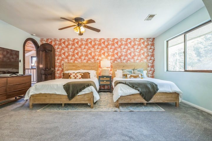 36435_Jomar_St_Yucaipa_CA_92399_USA-Bedroom-hdrephoto_com-36435-jomar-st-219