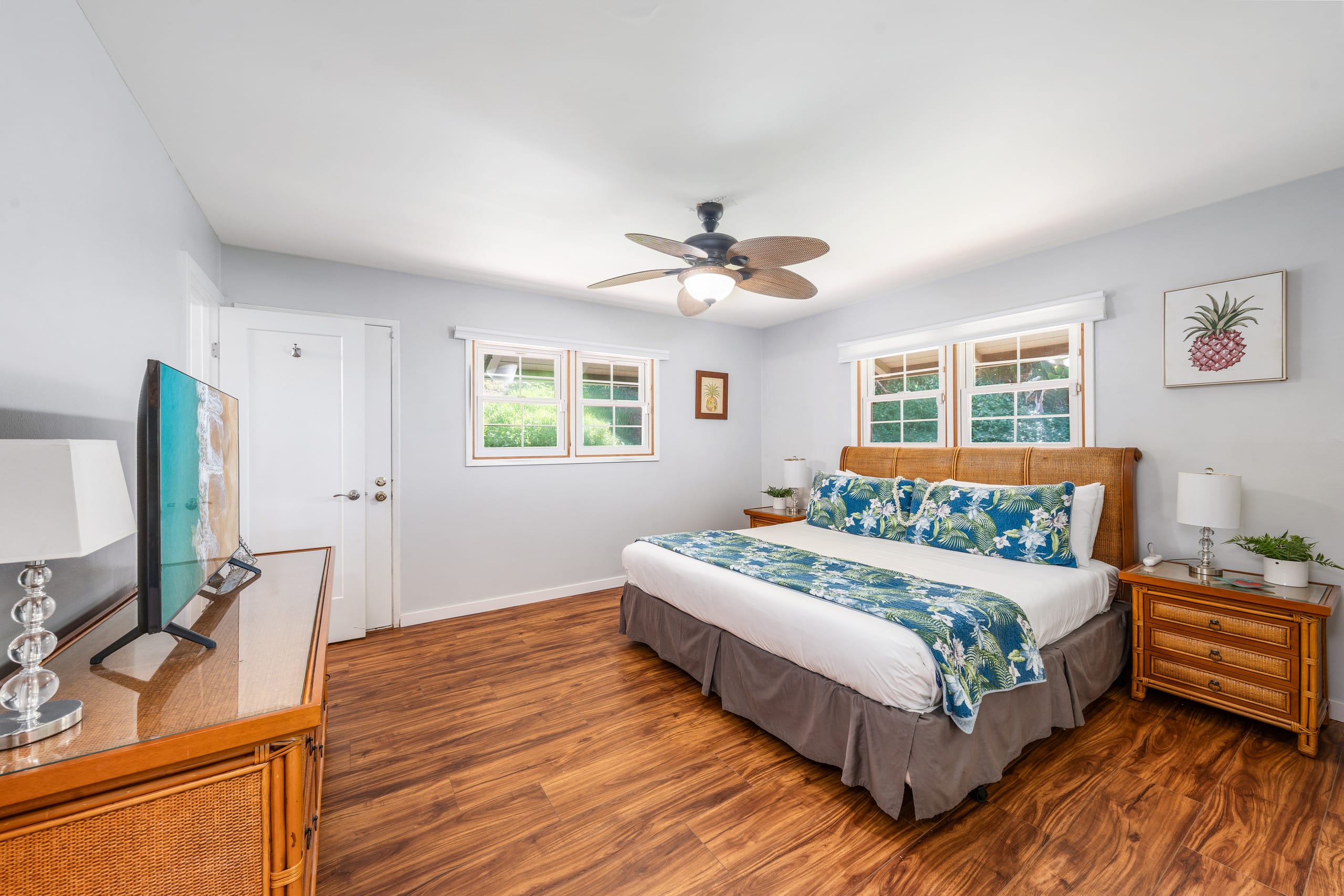 Condo in Lahaina · ★4.89 · 3 bedrooms · 4 beds · 2 shared baths - Image 13