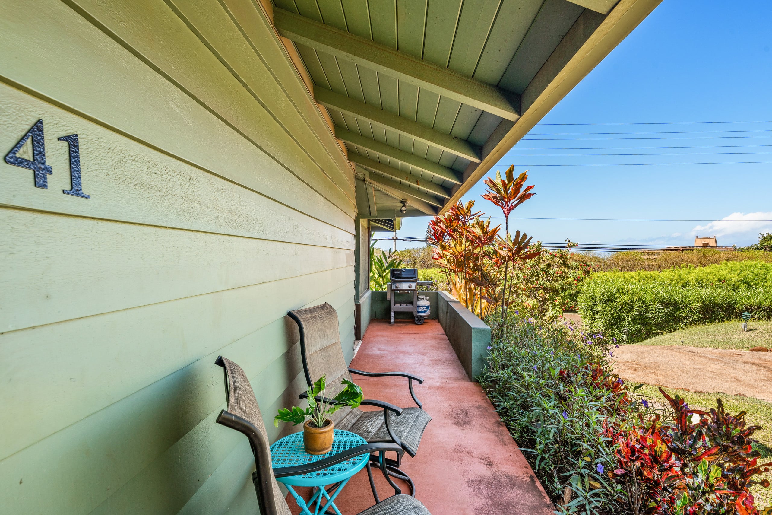 Condo in Lahaina · ★4.89 · 3 bedrooms · 4 beds · 2 shared baths - Image 34