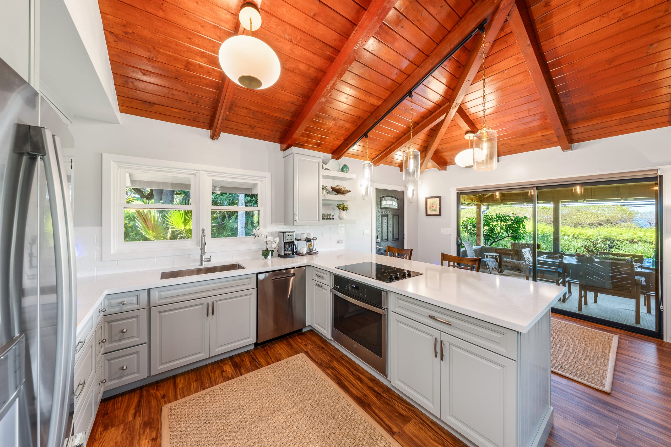Condo in Lahaina · ★4.89 · 3 bedrooms · 4 beds · 2 shared baths - Image 8