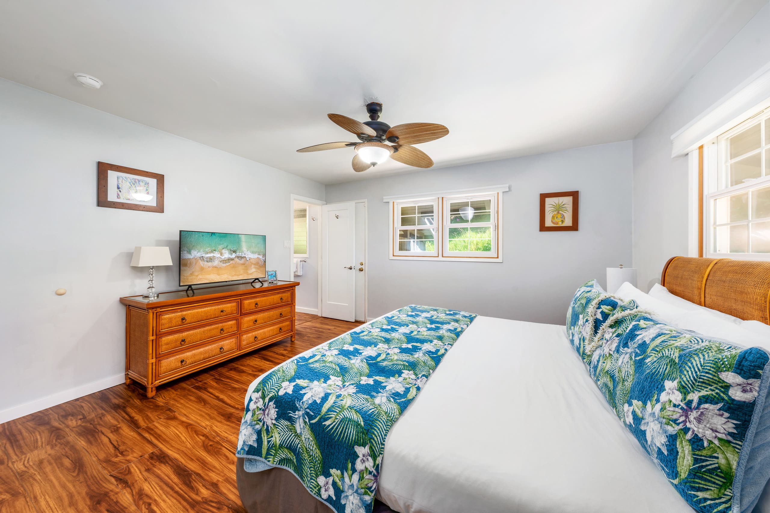 Condo in Lahaina · ★4.89 · 3 bedrooms · 4 beds · 2 shared baths - Image 15