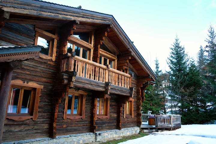 200m Des Pistes | Chalet 8p + Jacuzzi Privé - Méribel