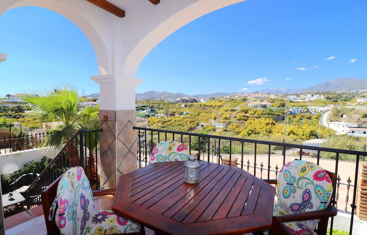 Appartement Avec Terrasse Et Vue Panoramique Nerja - Nerja