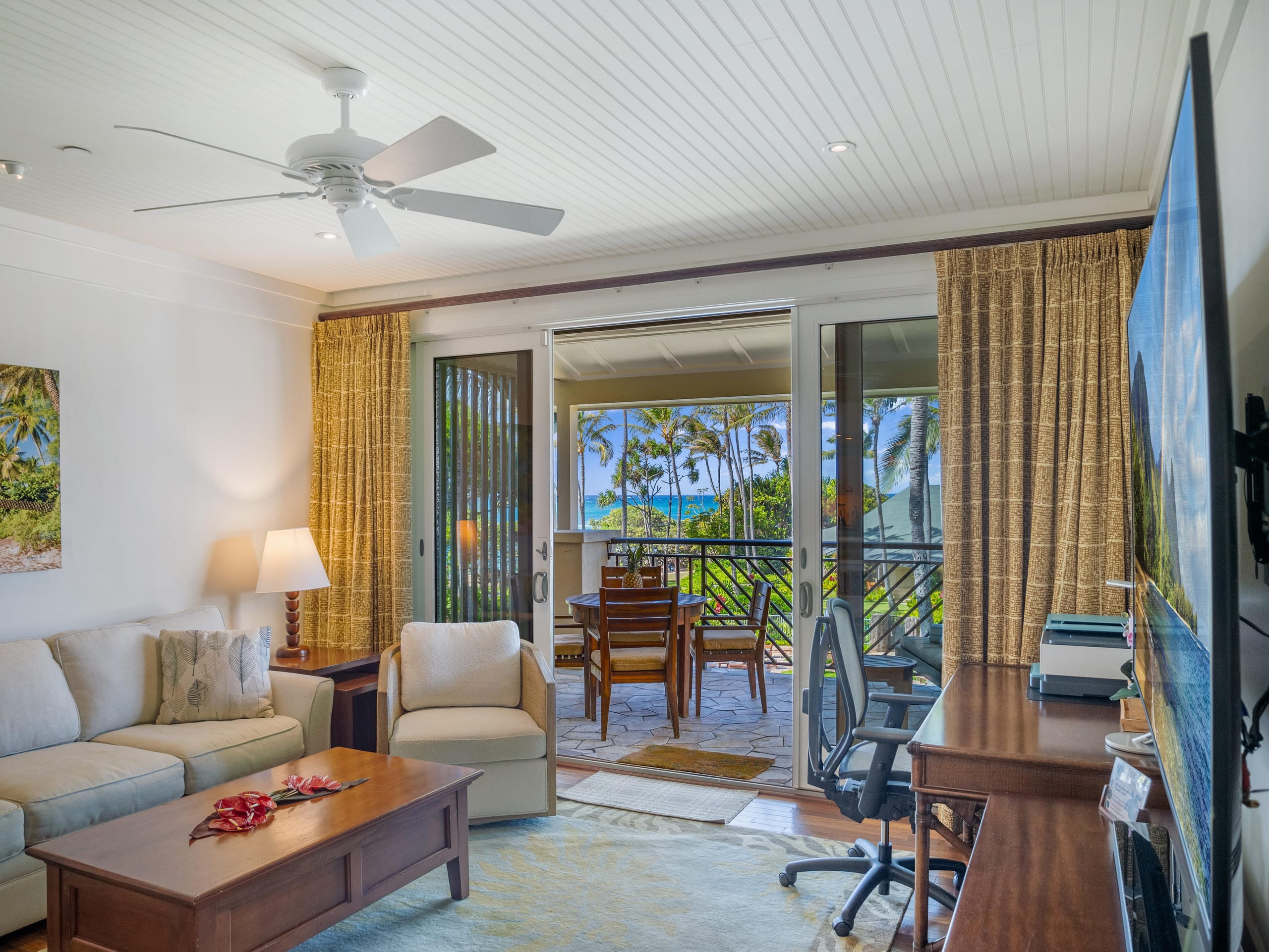 Villa in Kahuku · ★4.88 · 3 bedrooms · 4 beds · 2 private baths - Image 4