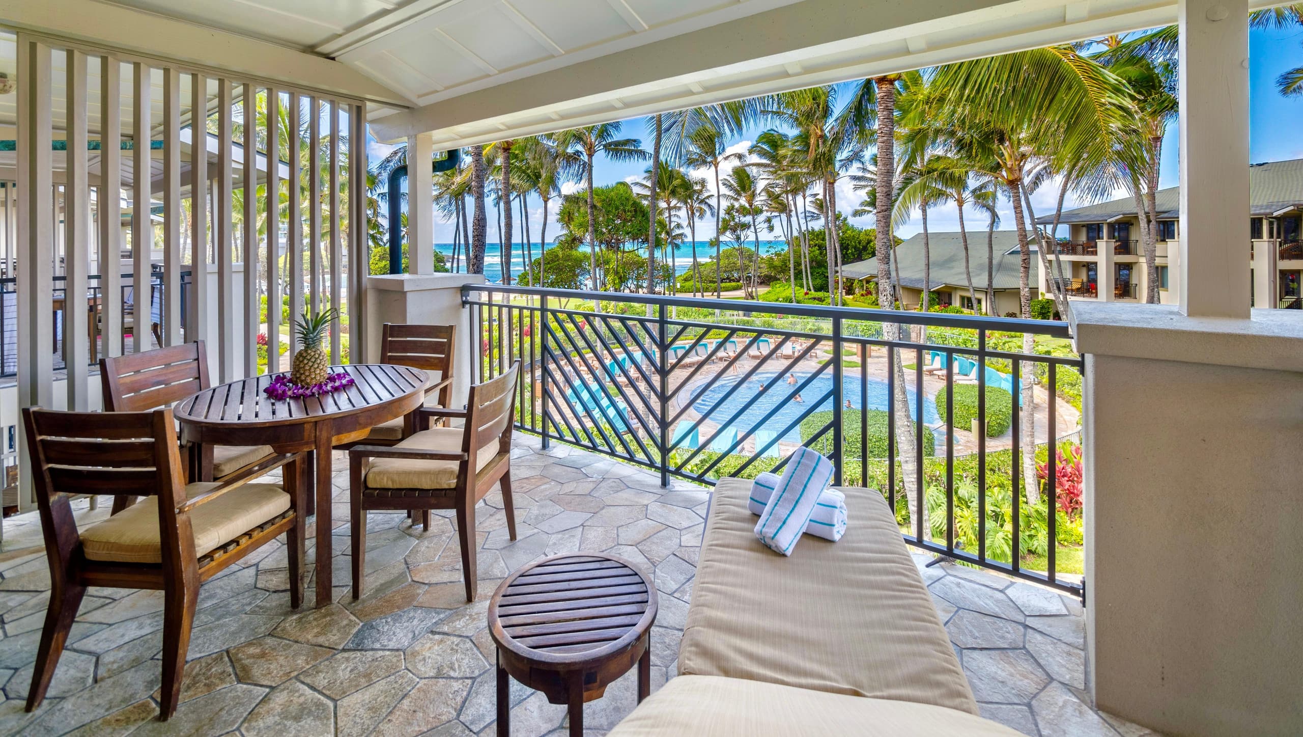 Villa in Kahuku · ★4.88 · 3 bedrooms · 4 beds · 2 private baths - Image 2